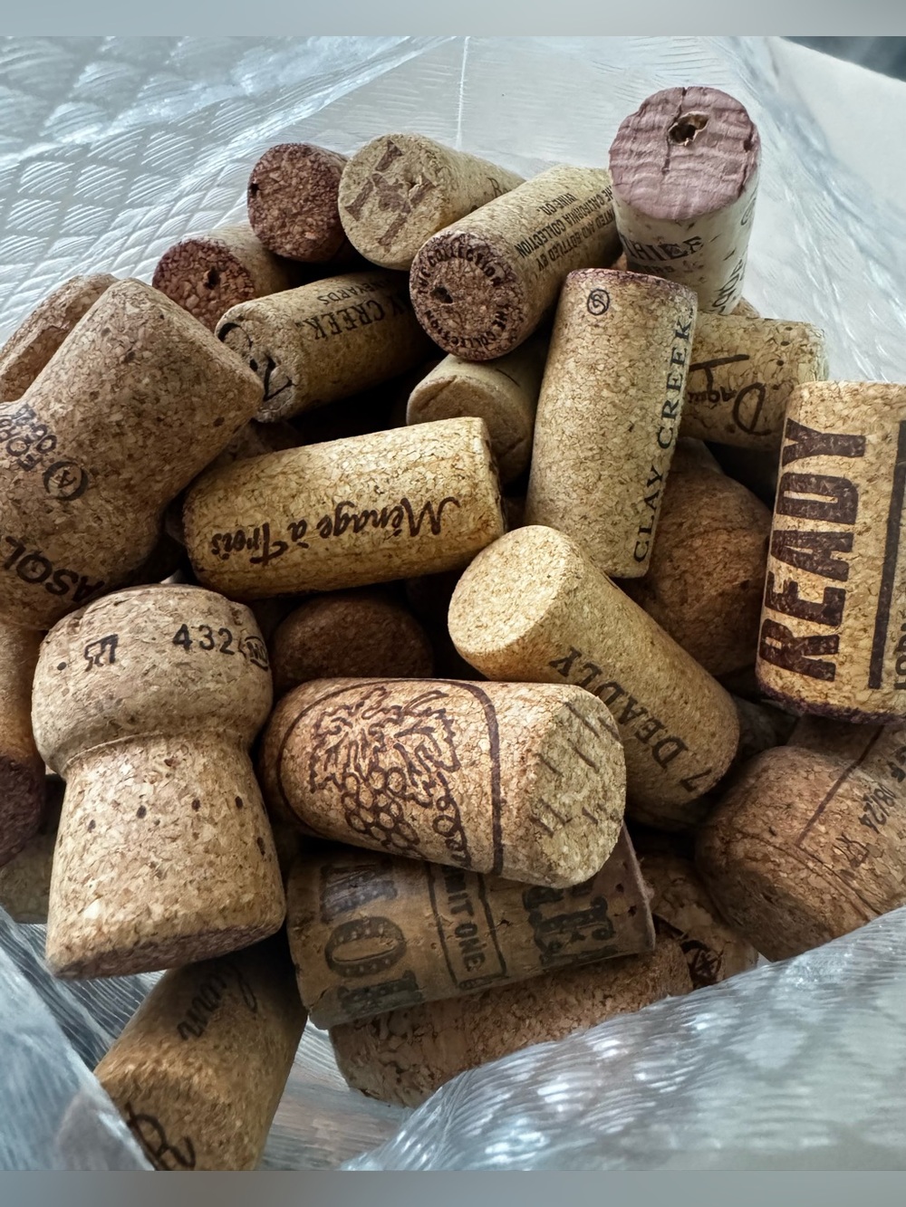 100 Bulk Used Natural Corks, Wine/Champagne Mix, For Crafting/Holiday/DIY